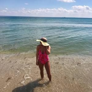 Meet your Posher, Shailee